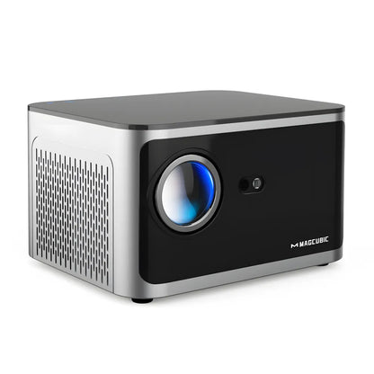 Full HD Android Beamer – 1080p nativ, 580 ANSI Lumen, automatische Korrektur, 1.35x optischer Zoom, Bluetooth, bis zu 250 Zoll Projektor